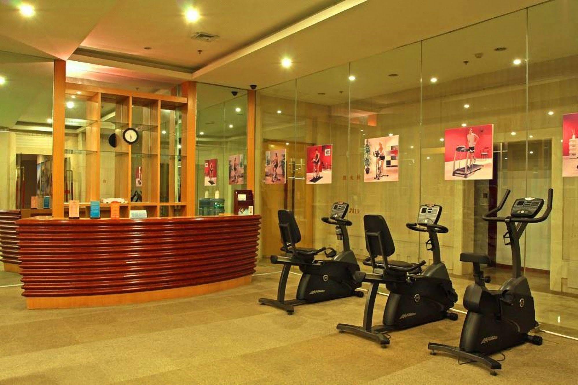 Great Tang Hotel Shanghai Exterior photo
